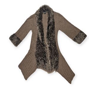 Noelle Brown Fuzzy Long Sleeve Asymmetrical Long Line Sweater Women's‎ OS